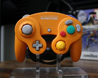 PhobGCC 2.0.5 GameCube Controller | Calibrated | Tactile Z / D-Pad | Bald Buttons | Paracord Cable | Lubed Triggers & Sticks | Notches |