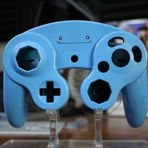 Custom Painted Official Nintendo GameCube Controller Shell (OEM) | Super Smash Bros. Melee & Ultimate | Pokémon | Wooper |