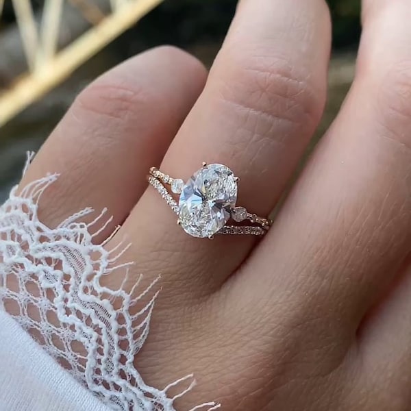 Oval Moissanite engagement ring set vintage unique engagement ring women cluster ring diamond wedding band Bridal Ring set Promise ring