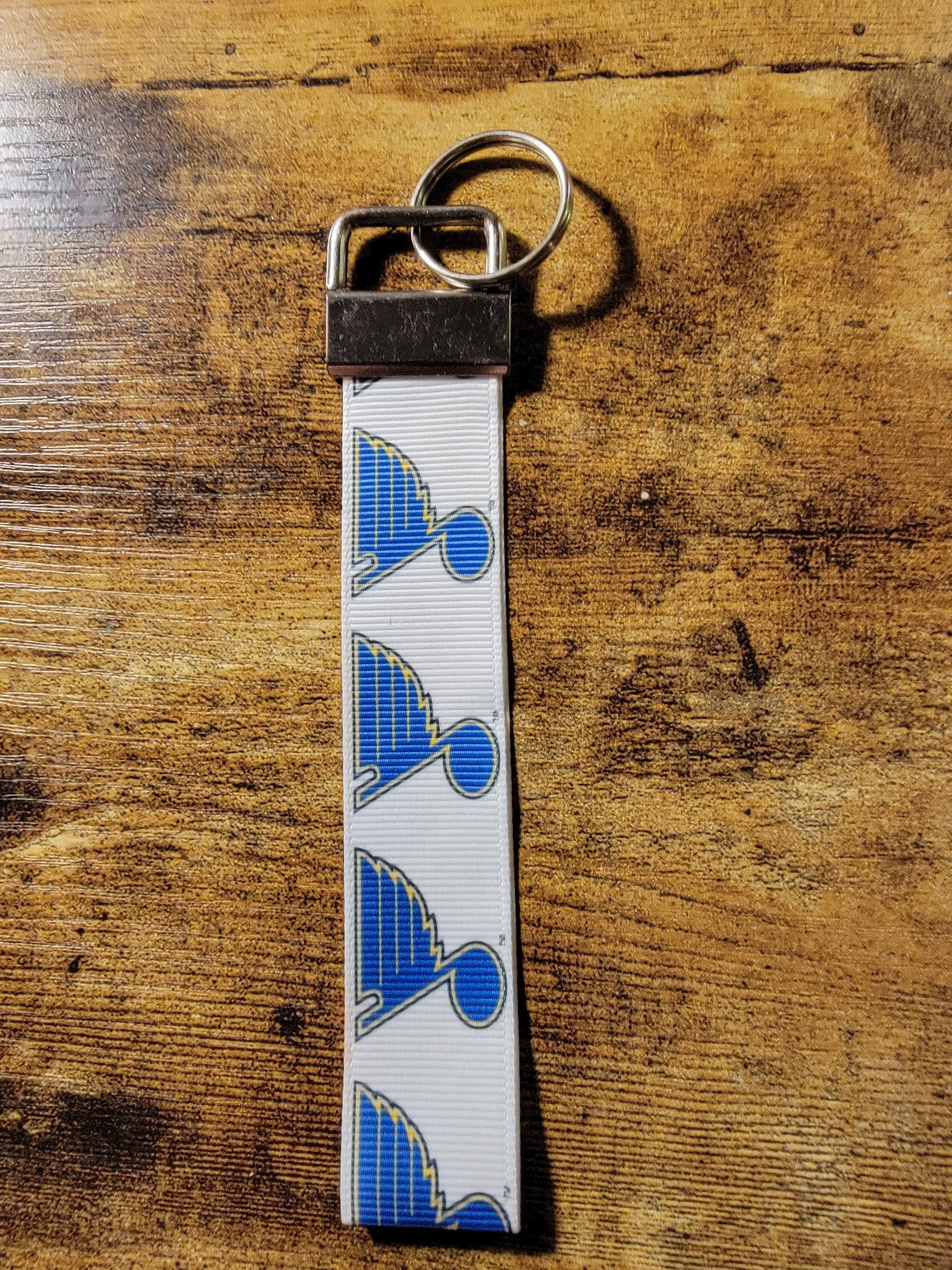 Wrisletsandcrafts St Louis Blues Keychain Wristlets