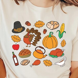 Herfstgrafiek shirt Thanksgiving, T-shirt Thanksgiving Doodles, T-shirt Turkije, Pumpkin Patch Feestelijke Outfit Vrouwen, T-shirt Thanksgiving, Taartshirt