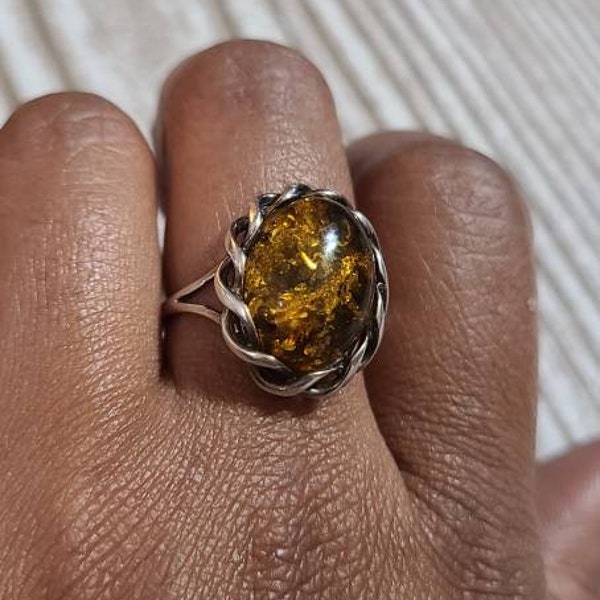 Vintage Valerio Polish Silver 15mm Cabochon Baltic Amber Size 8.5 Ring