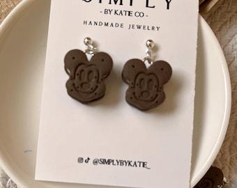 Pendientes colgantes de helado de ratón mágico / de arcilla polimérica / Hipoalergénicos / Ligeros / Inspirados en los bocadillos de Disney