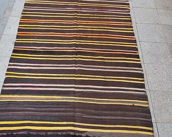 11x5.8 ft Turkish Kilim Rug, Bohemian Home Floor Kilim Rug,Traditional Kilim Rug,Turkish Rug, Red,Black Home Decor Rug, MYK-1521