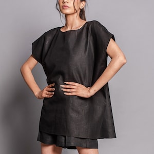 Black Linen Boat-neck Tops & Tees Loose Fit Women's T-Shirt, short sleeves blouses, loose soft casual custom oversized tunic top image 5