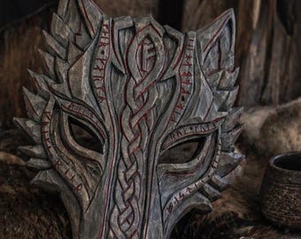 Maschera Fenrir indossabile, maschera da lupo in legno intagliata a mano, maschera vichinga per cosplay, decorazione ispirata alla mitologia norrena, arte pagana