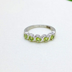 Peridot  Band, Peridot Wedding Band, Peridot Gemstone Ring, Peridot Minimalist Ring, Bridal Ring, Half Eternity Peridot Engagement Ring