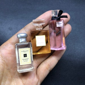 Miniature Fridge Magnets / Key Chains Perfume Bottle