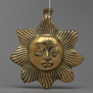 Sun Face Wall Art | Sun Wall Decor | Spiritual Gifts | Handcrafted Decor Items | Vastu Surya face | Decorative Item | Vastu Protection