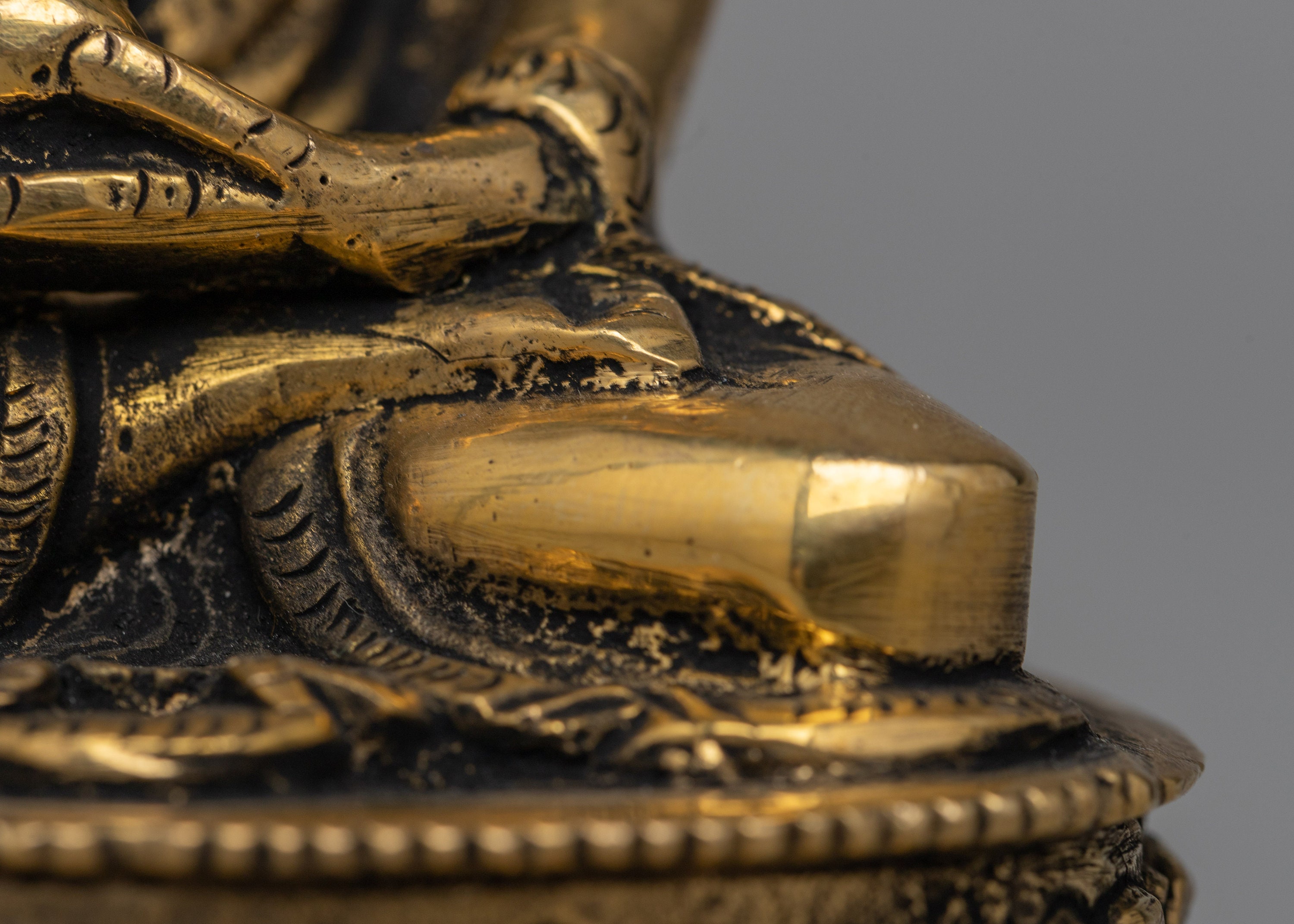 Exquisite Handcrafted Shakyamuni Buddha Statue A Symbol of Exquisite Handcrafted Shakyamuni Buddha Statue A Symbol of
