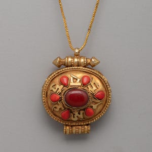 Tibetan Ghau Prayer Box Jewelry | Artisan Pendant for Spiritual Keepsakes | Buddhist Ritual Item | Religious Gift Ideas | Nepal Jewelry