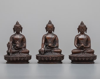 Tibetisches Drei-Buddha-Figurenset | Ruhiges Dekor für Harmonie und Ausgeglichenheit | Dreifache Aufklärung | Laden Sie Ruhe in Ihr Zuhause ein | Heimkunst