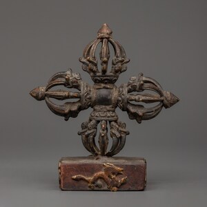 Handcrafted Buddhist Vishwo Vajra with Stand | Copper Ritual Vajra Dorje, Spiritual Meditation Tool, Himalayan Buddhist Decor, Copper Vajra