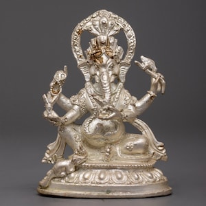 Shree Ganesh Statue | Hindu Deity of New Beginnings & Success | Lord Ganapati Murti for Good Luck Gifts | Machine made Statue | Home Decor