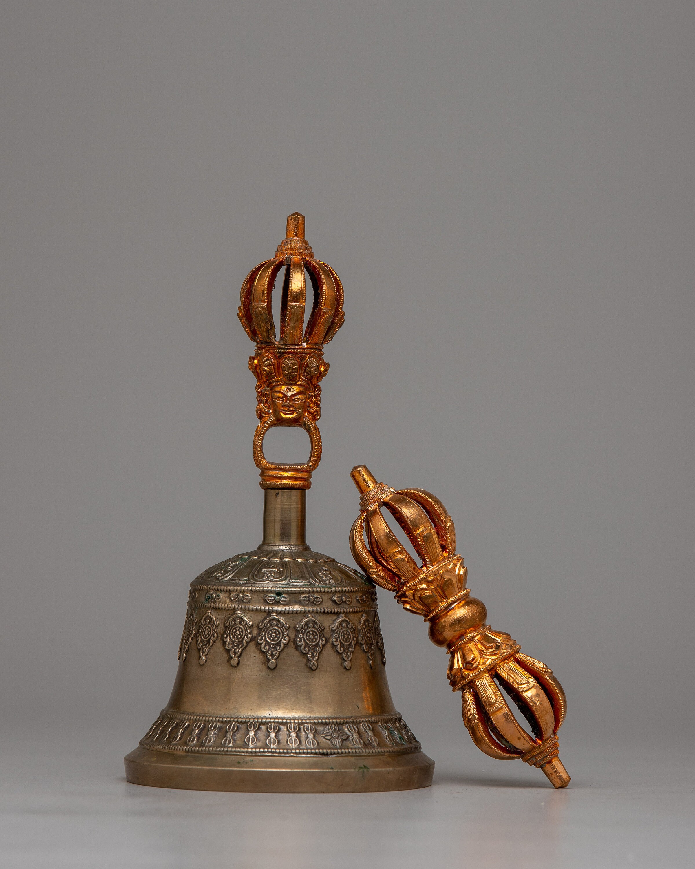 Tibetan Buddhist Ritual Items Vajra and Bell | Dorje & Bell