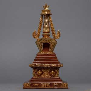 Beau stupa bouddhiste | Sanctuaire tibétain artisanal | Chorten rituel plaqué or 24 carats | Artisanat religieux | Idées cadeaux spirituels