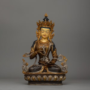 Handcrafted Vajrasattva Figurine Holding Upright Vajra | 32 cm Gold-Plated Oxidized Copper Buddhist Deity for Meditation and Spiritual Decor
