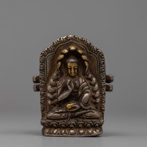 Nagarjuna Buddha Ghau  Prayer Box | Tibetan Silver Ghau Pendent | Buddhist Prayer Box Amulet | Sacred Prayer Relic Holder Tool