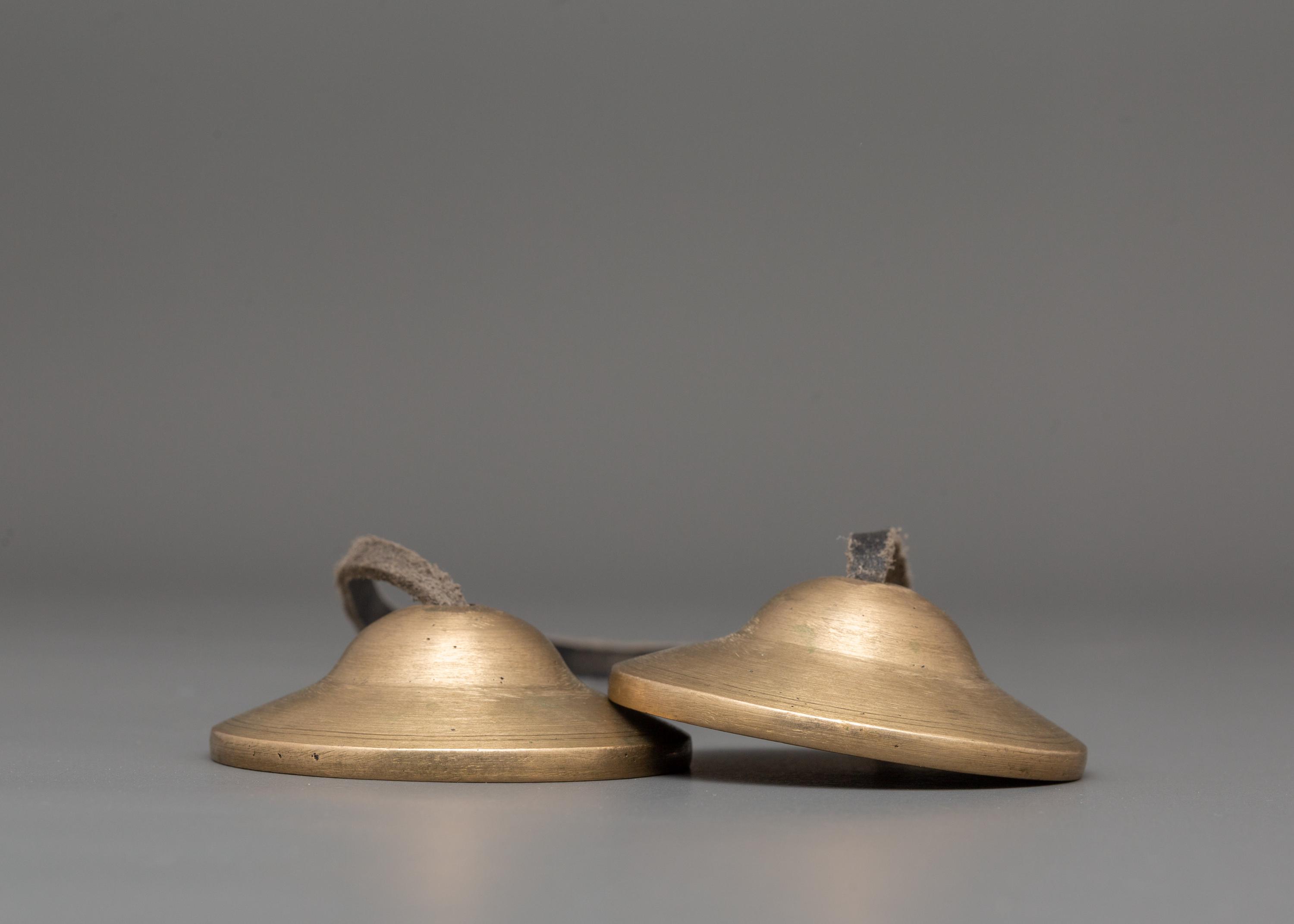 Piatti Tibetani Tingsha In Ottone - Campanelli Per Meditazione E Musica Buddhista, Artigianato Nepalese - Foto 2