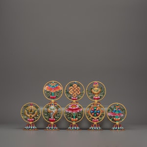 Sacred Tibetan 8 Auspicious Symbols | Brass & Hand-Painted Set for Rituals and Ceremonies | Tibetan Art for Enlightenment | Spiritual Icons
