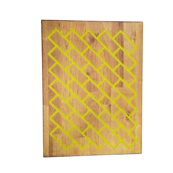 Tabla de Servir  de Madera Exótica de Haya con Resina Epoxi.  #TallerDelBBQ Dimensiones: (40x30x3 cm)