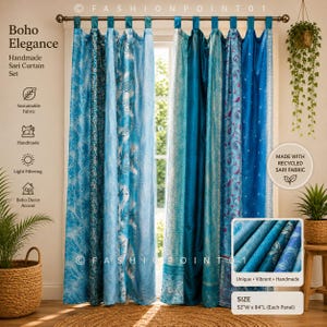 Può includere: Un set di tende in sari blu con vari motivi e texture, inclusi disegni floreali e paisley. Le tende sono appese a un bastone con passanti. Il testo sull'immagine include 'Boho Elegance', 'Handmade Sari Curtain Set'.