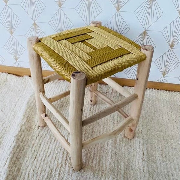 Tabouret bois naturel, beldi ,fait main,  artisanal ,matière recyclable,  fibre naturelle, chambre enfant, chambre, table de nuit