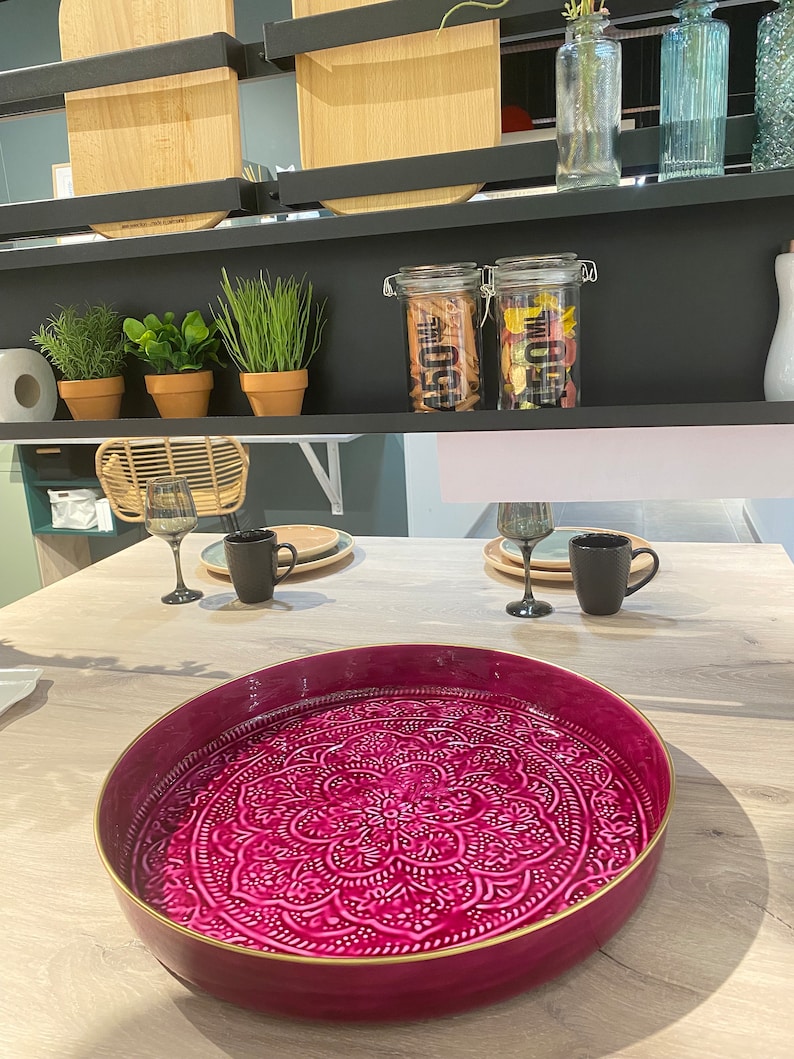 Berber serving tray in Raspberry enameled metal image 7