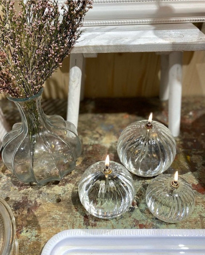Lampe a huile verre moderne, transparent, striée, décoration salon, ambiance cosy zdjęcie 6