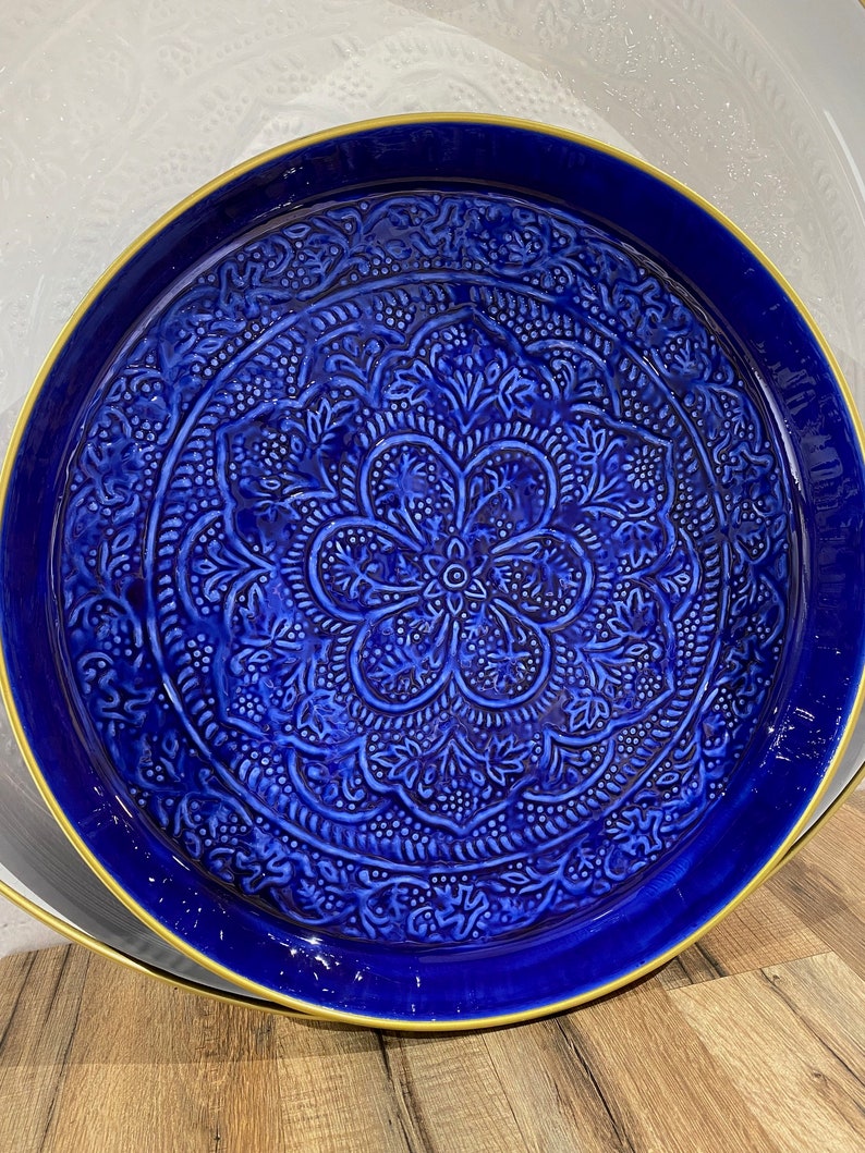 Berber serving tray in Majorelle blue enameled metal image 2
