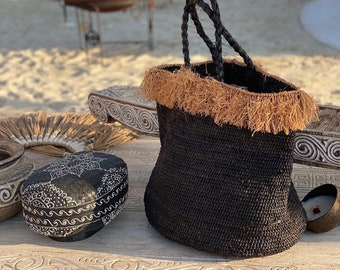 Black raffia bag and natural fringes, artisanal creation from Magagascar, boho chic style large containers