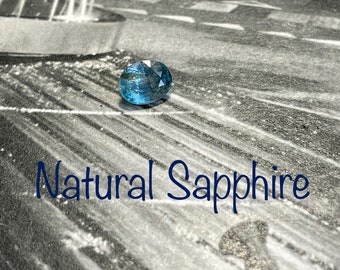 Multicolored natural blue sapphire.