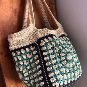 Granny Square Crochet Bag PDF PATTERN a Retro Style Bag for - Etsy