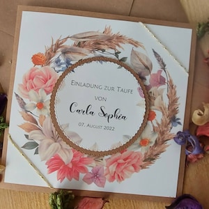 Einladung zur Kommunion, Hochzeit, Taufe, Konfirmation - rustikal Kranz mit Kranz mit BlumenLila, Rose
