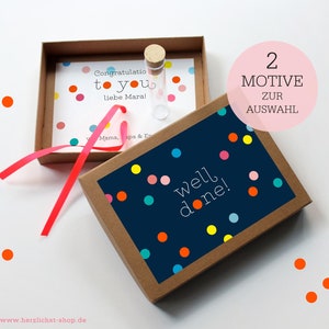 Geldgeschenk – Well done! Boah! | Glückwunschkarte / Schachtel zum Schulabschluss, Abitur, Master … | Dots, neonorange | ca. A6