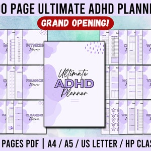 Puede incluir: Un planificador digital morado y blanco con el texto "Ultimate ADHD Planner" y "300 Pages PDF | A4 / A5 / US LETTER / HP CLASSIC". El planificador incluye secciones para fitness, finanzas, limpieza, semanal, anual y autocuidado.