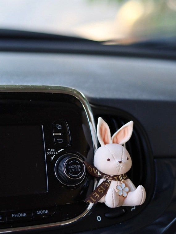 Leather Rabbit Bear Air Freshener Car Accessories Vent Clip Aroma Stone  Perfume Plaster Diffuser Car Fragrance 