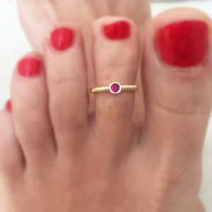 Garnet Color Toe Ring, Pink Adjustable Toe Ring, Gold Filled Ring, Pink Bead Ring, Knuckle Ring, Foot Jewelry, Summer Jewelry, Foot Ring