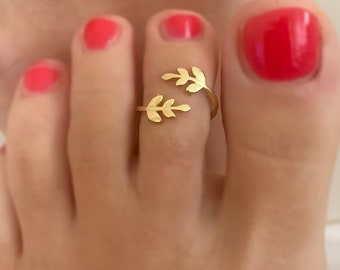 Gold Leaves Toe Ring, Leaf Open Toe Ring, Gold Feather Ring, Minimalist Ring, Statement Ring, Simple Ring, Bff Gift, gift for her