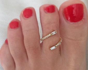 Minimalist Cubic Zirconia Toe Ring, Diamond Adjustable Toe Ring, Twist Knuckle Ring, Gold filled Ring, Toe Ring, Body Jewelry, Foot Ring