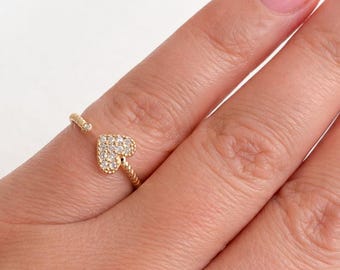 Złoty pierścionek z wysadzanym sercem na mały palec, minimalistyczny, delikatny pierścionek miłosny z łączonych elementów, błyszczący pierścionek