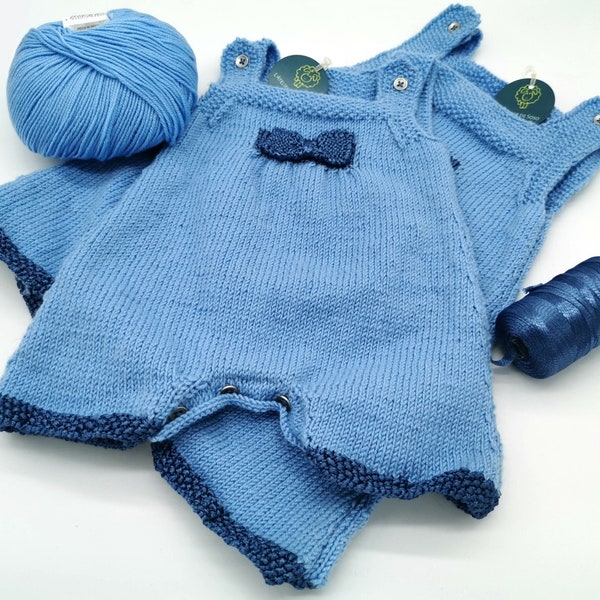 Salopette layette bébé en pure laine tricoté à la main