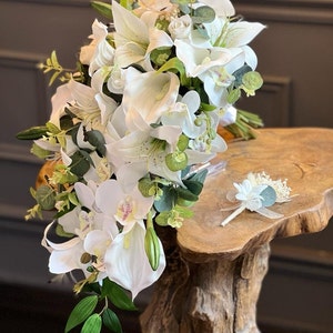 Calla-Lilien-Orchideen-Eukalyptus-Kaskaden-Brautstrauß: Künstliche Hochzeitsblumen