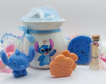 Disney Lilo & Stitch inspired Wax Burner and Melts Gift Box, Ideal gift for Stitch fan, Birthday, any occasion Disneyland Disney World gift