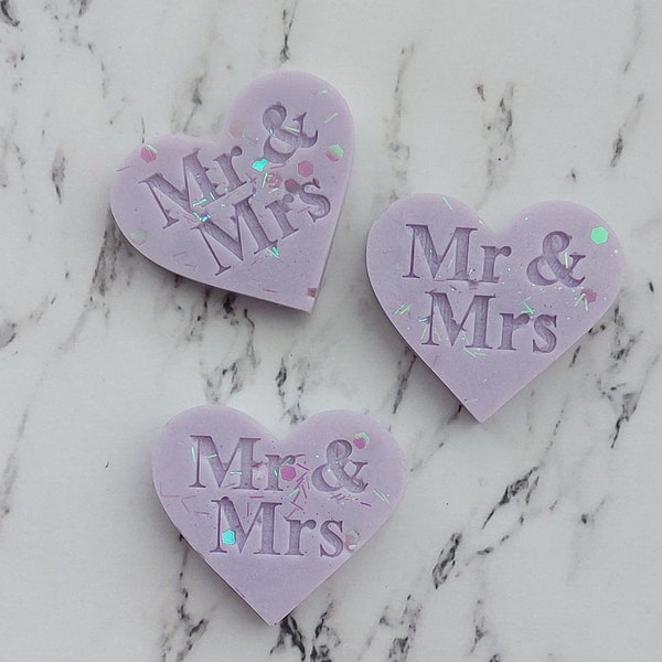 Mr & Mrs Soy Wax Melt Wedding Favours. Cute favours for Wedding guests or for Hen Party..