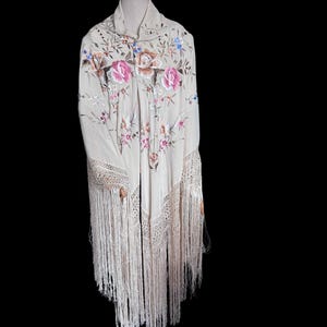 Vintage silk manila shawl (manton) for flamenco. It features double-sided hand embroidery and long fringe.New