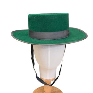 Vintage Clásico Andaluz Sombrero Cordobés Green Felt Hat – Traditional Spanish Equestrian & Flamenco Hat