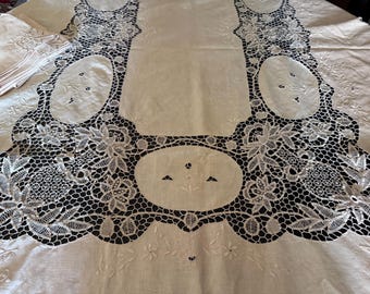 ヴィンテージ ブラーノ レース テーブルクロス – 手刺繍入りイタリア製