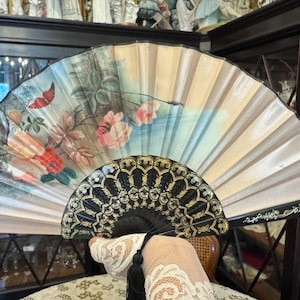 Vintage Fan with Printed Fabric and Bakelite Guards – Floral and Butterfly Motif