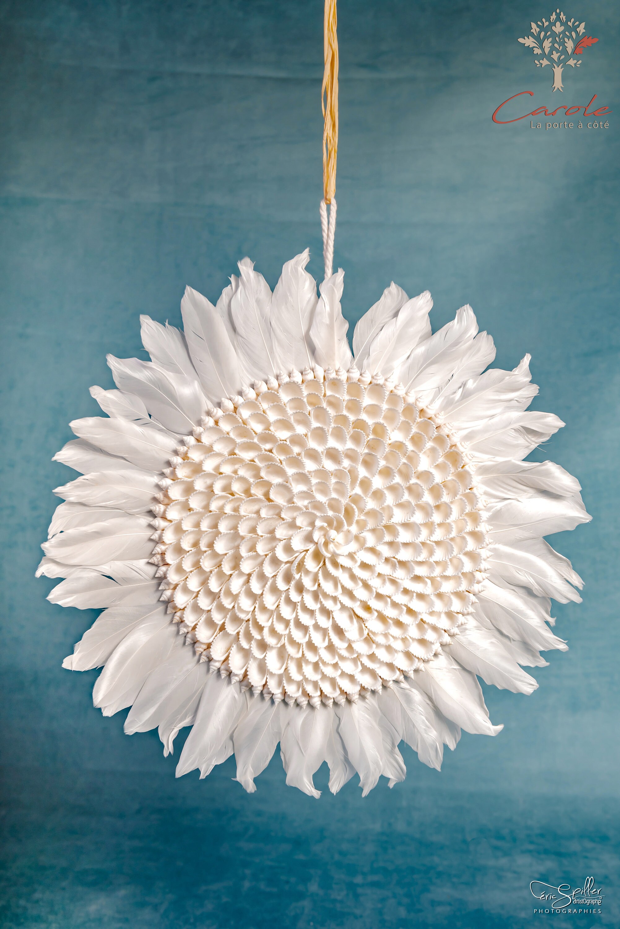 Juju en Plume et Coquillage 40 cm